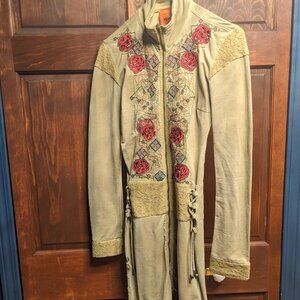 European Designer Dress with Embroidery - Signet Vintage - Long Shelves